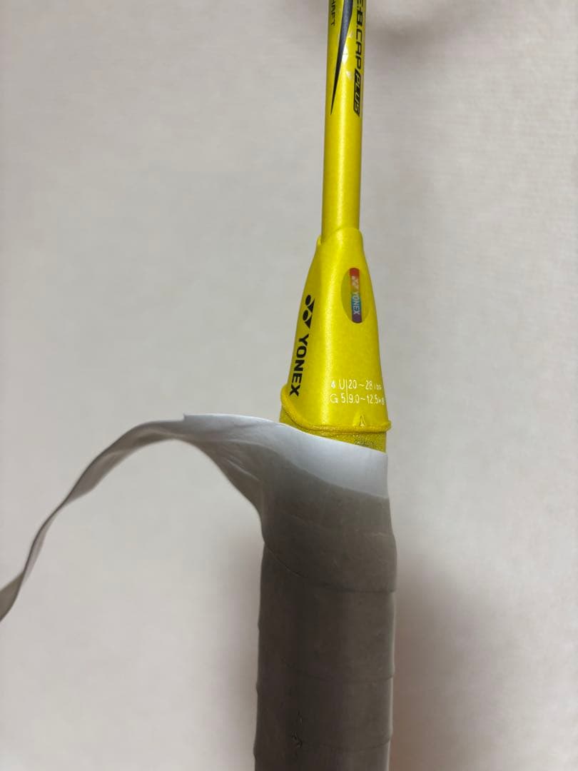 YONEX ナノフレア1000Z 4UG5 赤色ソフトケース付き