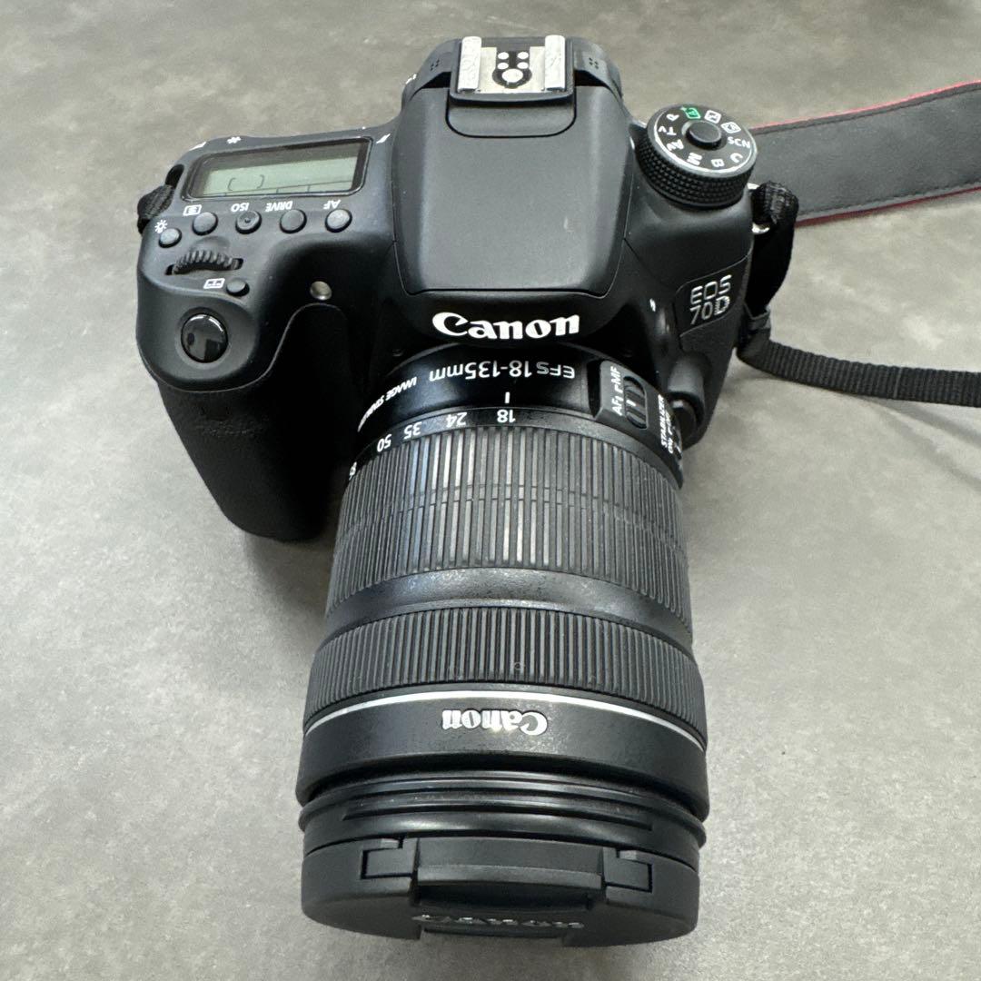 Canon EOS 70D デジタル一眼レフカメラ