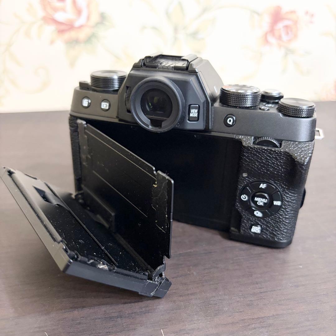 FUJIFILM X-T100 レンズキット XC15-45mm