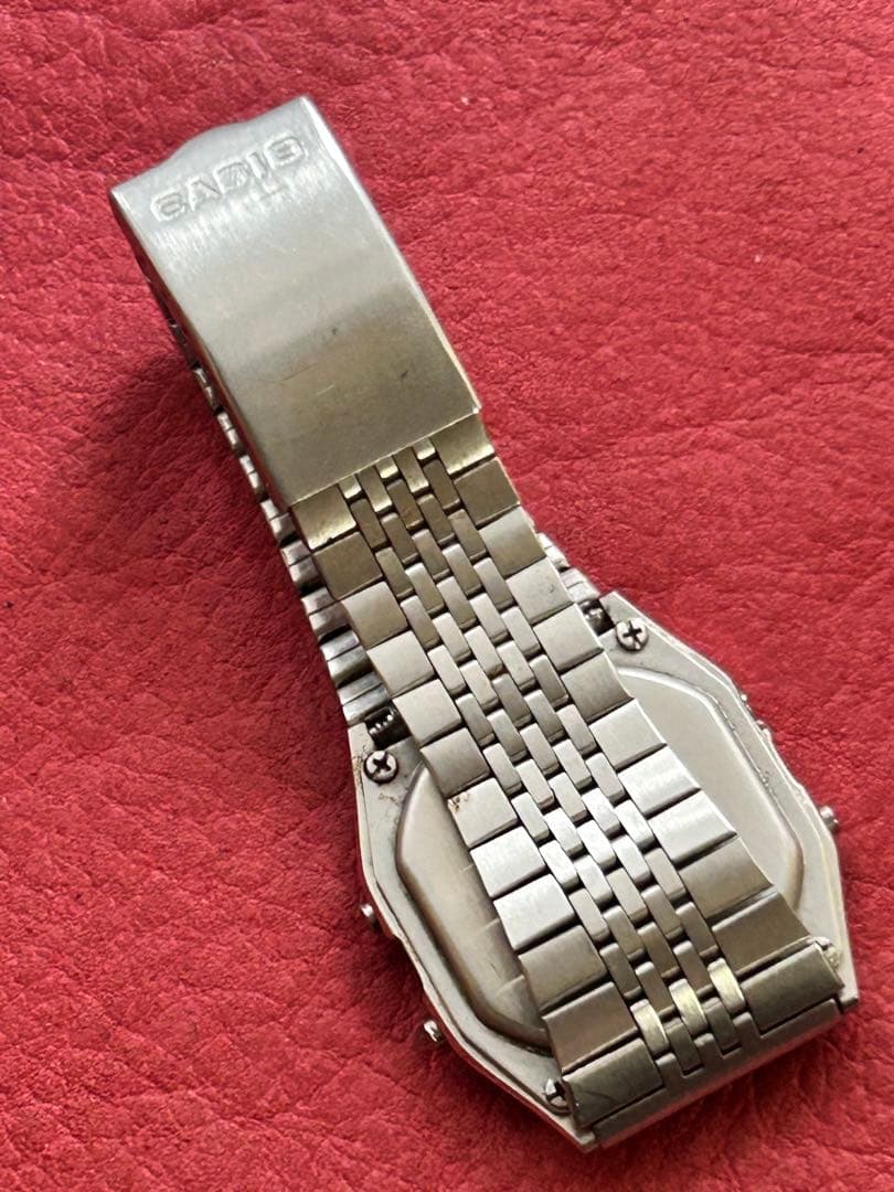 CASIO デジタル腕時計 5BAR防水 W-38新品電池交換済み