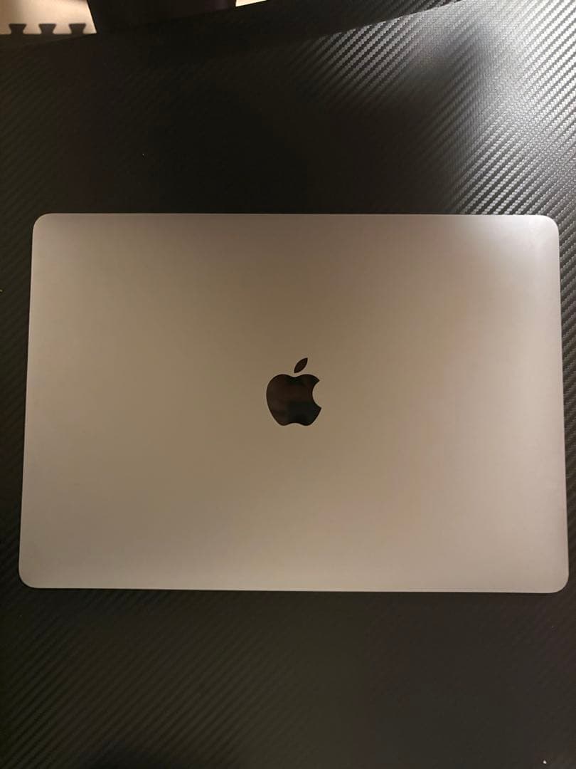 MacBook Air 13インチ シルバー Late 2020 256GB