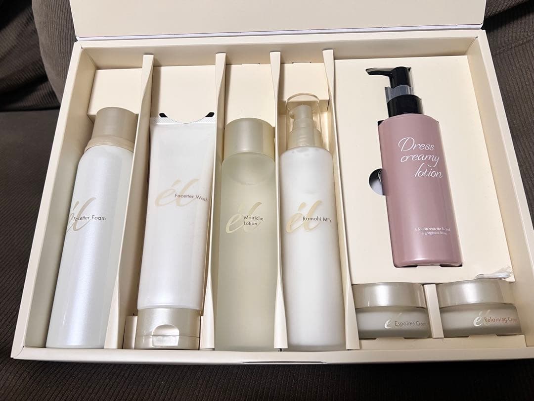 él コレクション