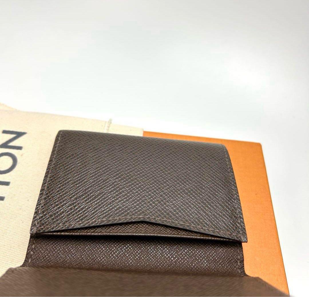 鑑定済 ルイヴィトン 美品 タイガ グリズリ カードケース