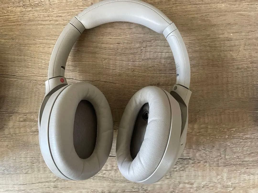 Sony WH-1000XM4 ワイヤレスヘッドホン シルバー