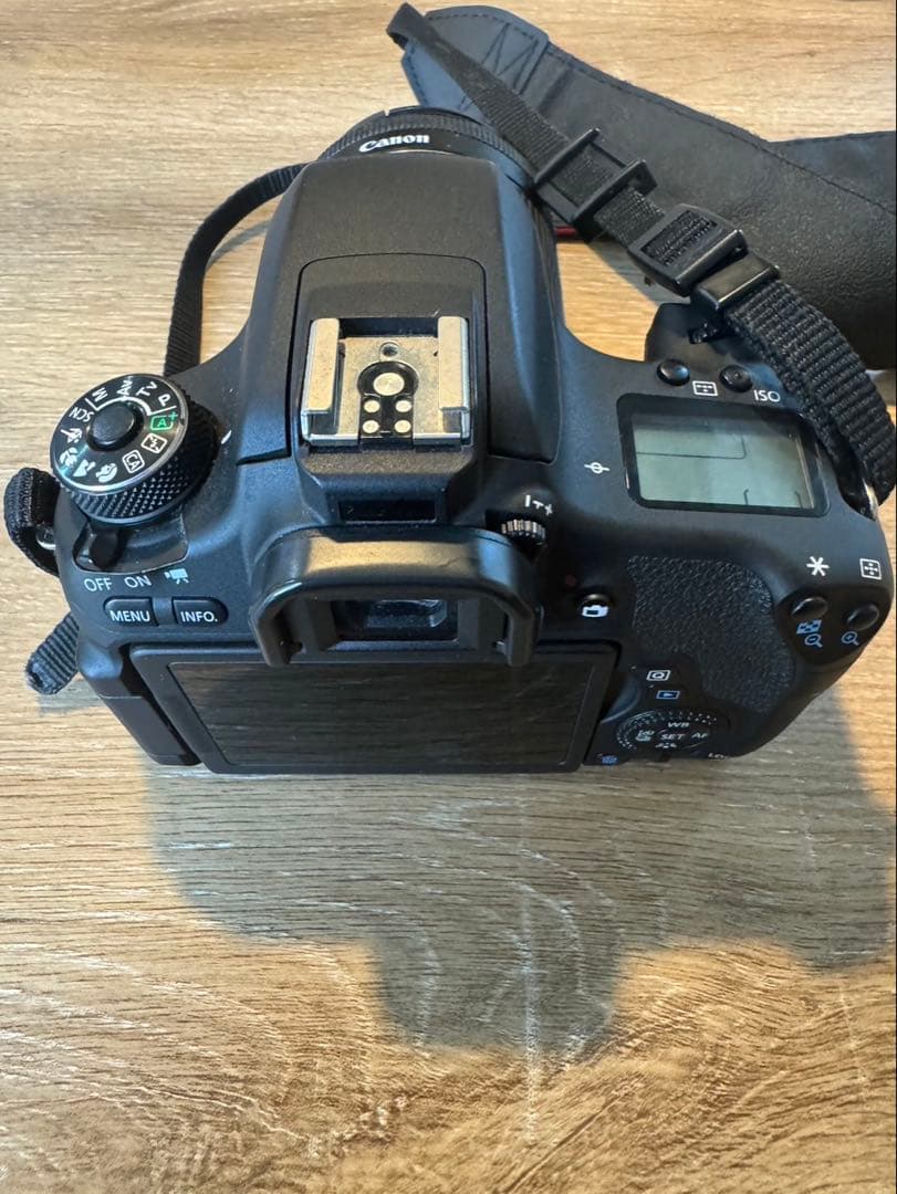 Canon EOS 8000D レンズ2個 バッテリー2個