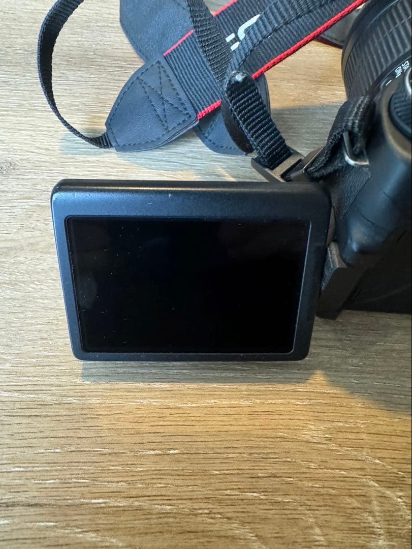 Canon EOS 8000D レンズ2個 バッテリー2個