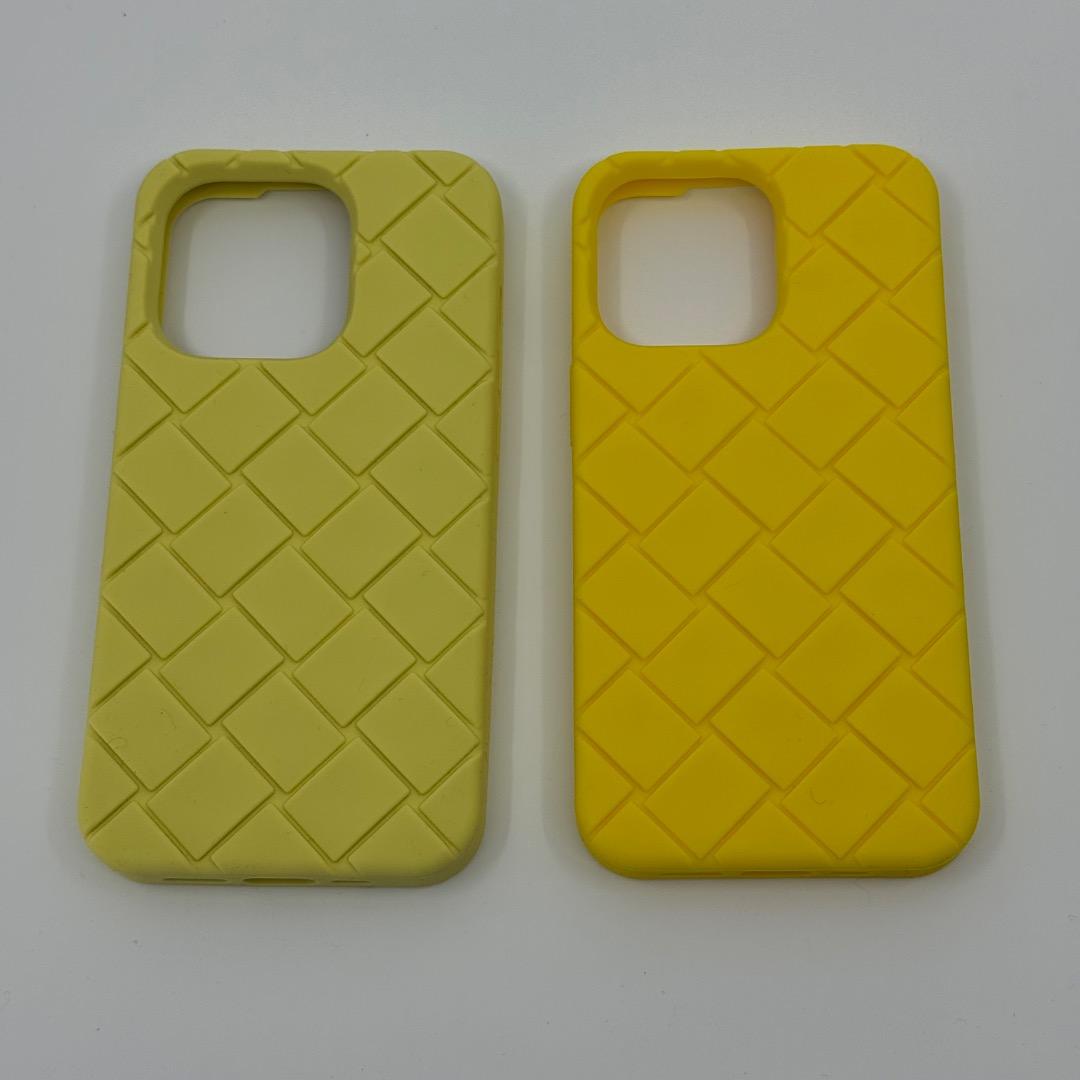 BOTTEGA VENETA ボッテガヴェネタ iPhone スマホケース