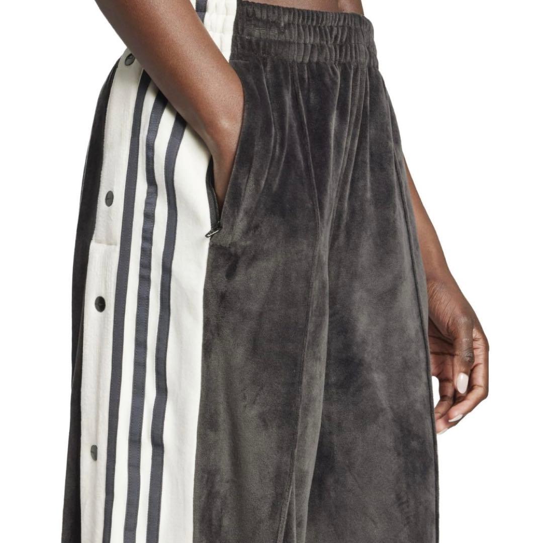 新品S⭐️adidasアディブレイク ベロア トラックパンツ ブラック 重盛さと美