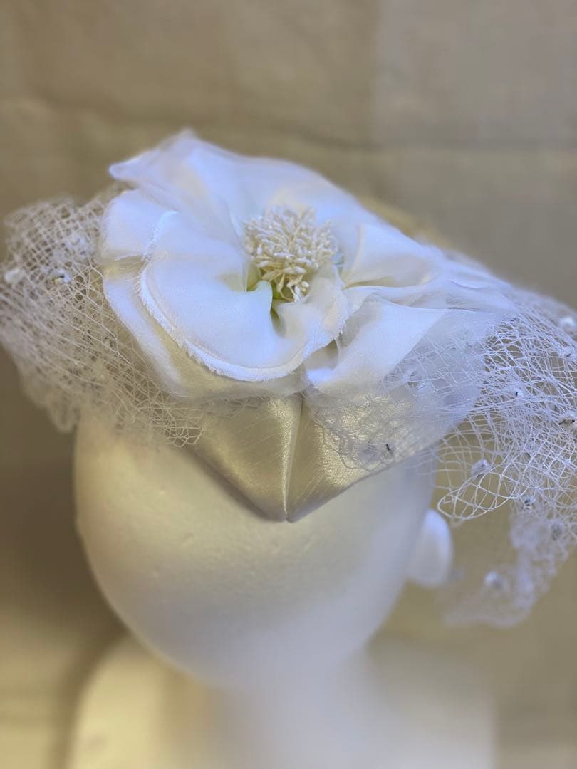 【新品未使用】冠婚葬祭　千代田帽子　カクテル帽　日本製　シルクサテン