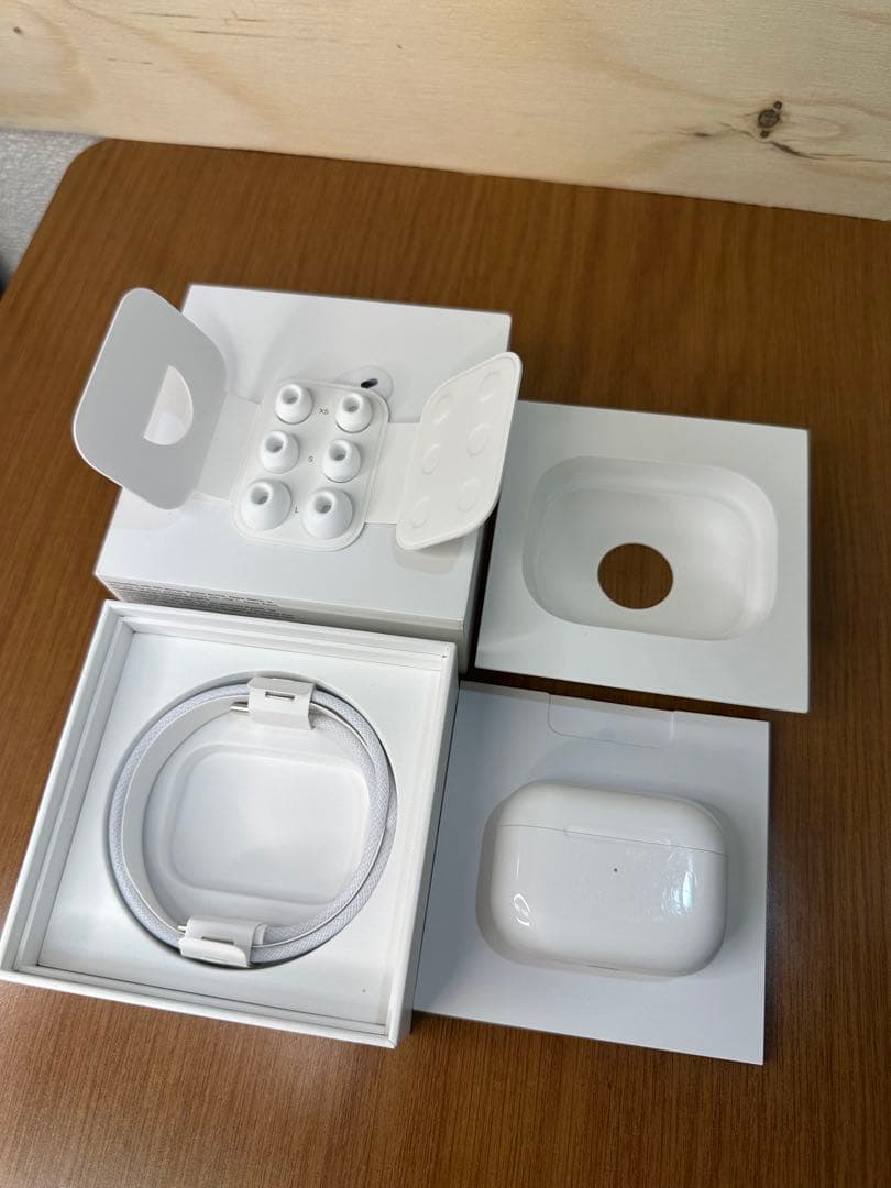 【保証有美品】AirPods Pro 第2世代 MTJV3J/A 2DFW6