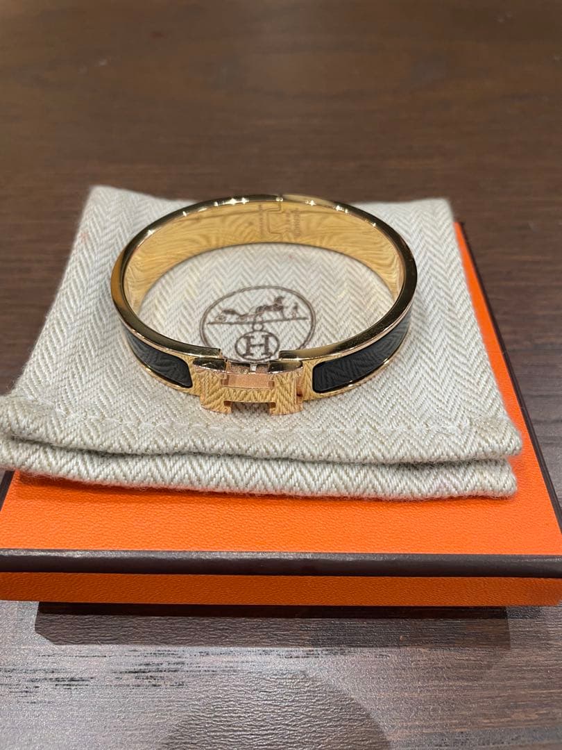 エルメス ゴールド ブラック バングル