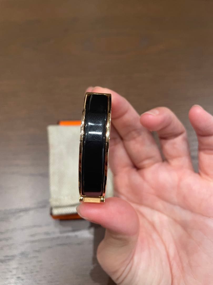 エルメス ゴールド ブラック バングル