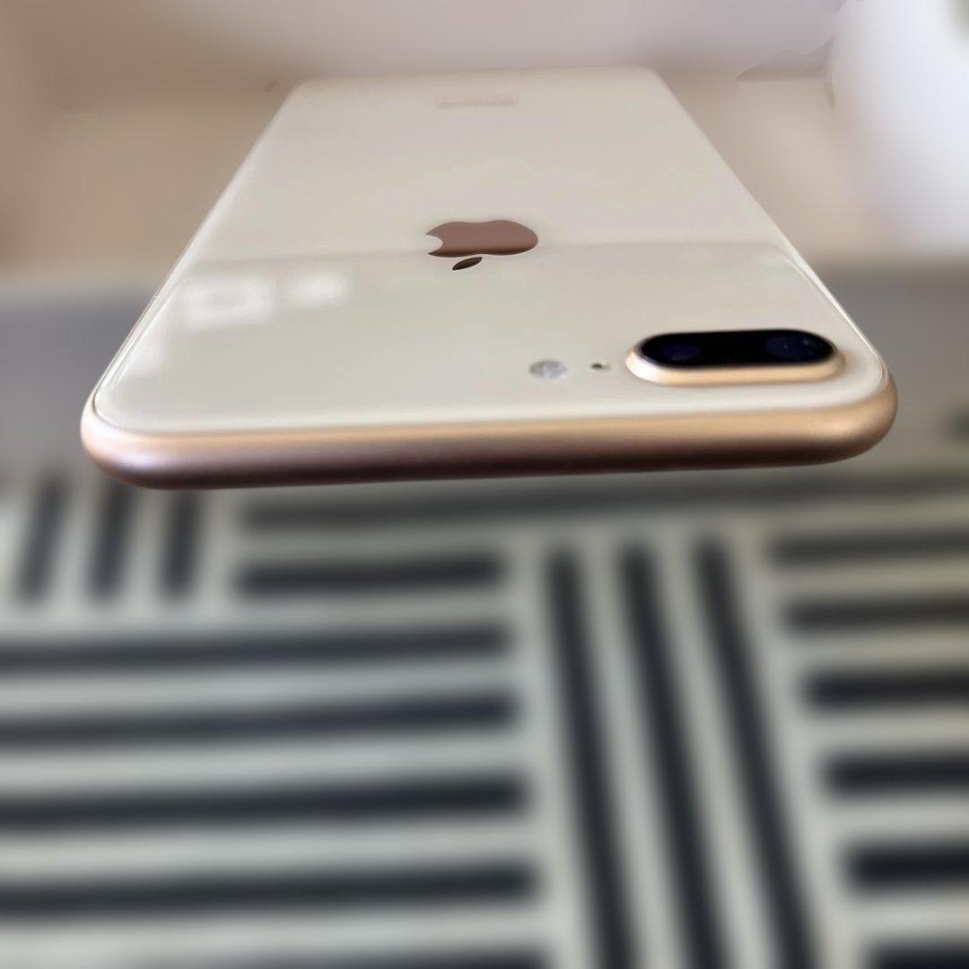美品iPhone 8 Plus 256G ゴールド SIMロック解除済み