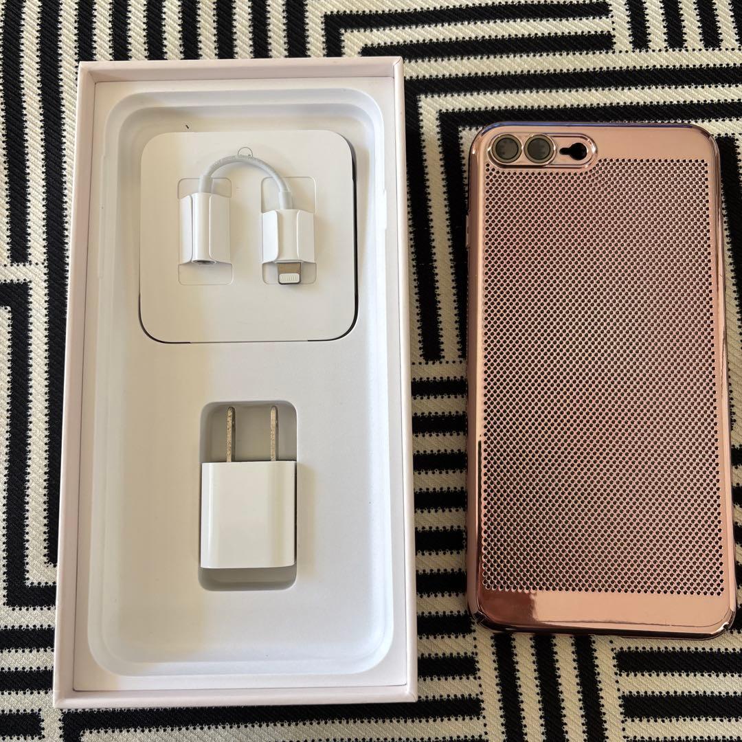 美品iPhone 8 Plus 256G ゴールド SIMロック解除済み