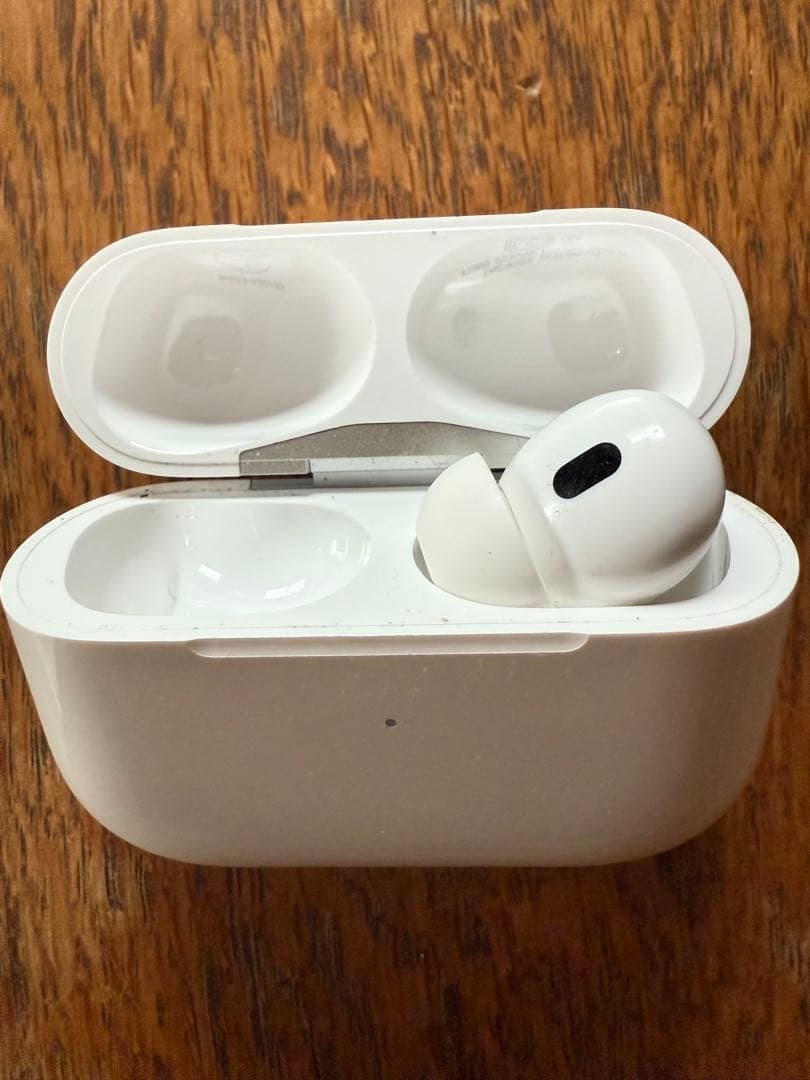 AirPods pro 第2世代usbc本体 左耳紛失