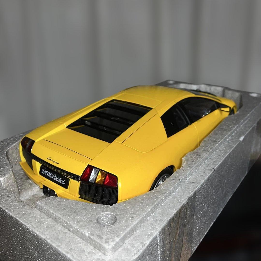 【絶版】オートアート　1/12 Lamborghini Murciélago