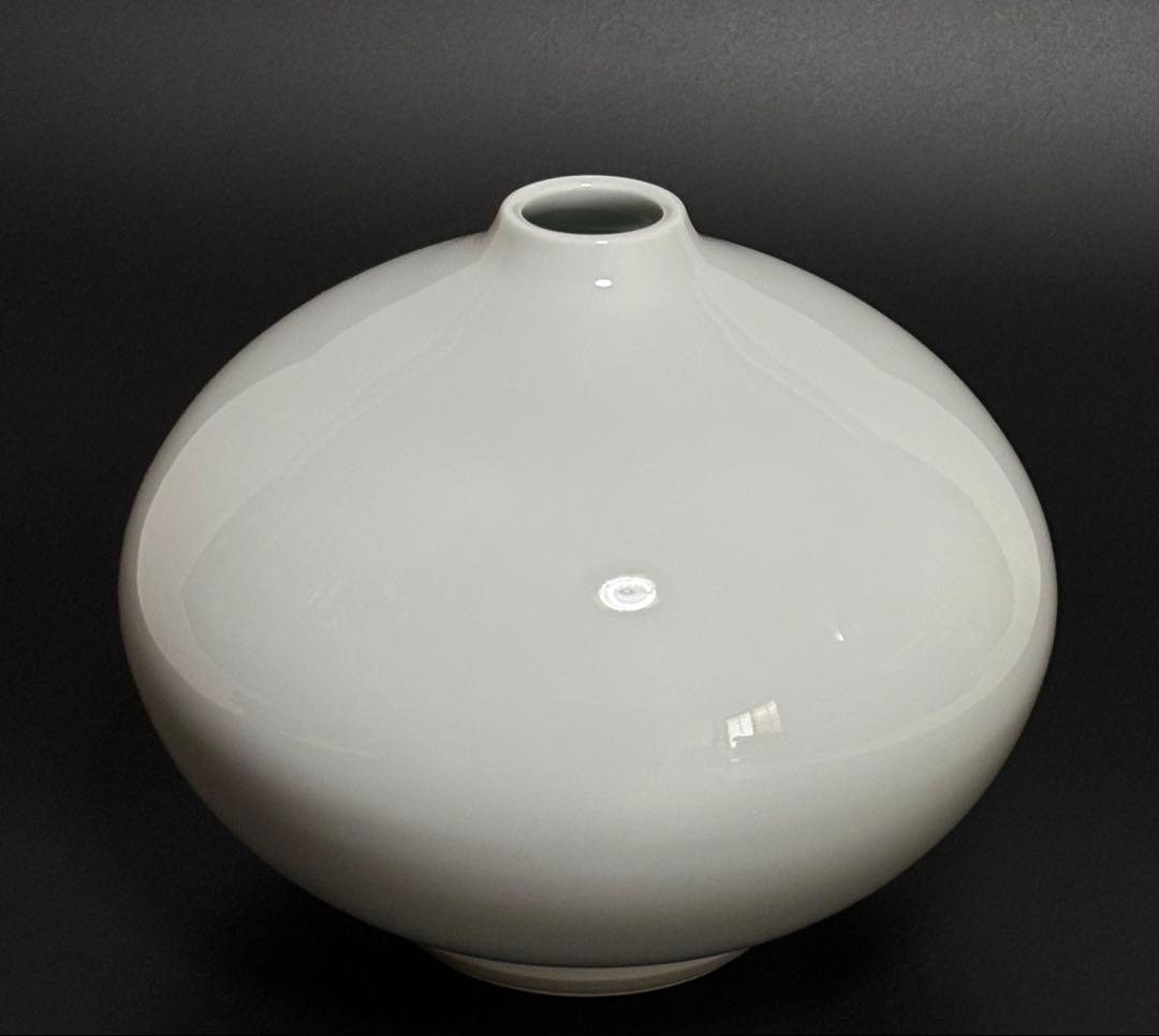 白磁　壷　井上萬二　共箱　　人間国宝