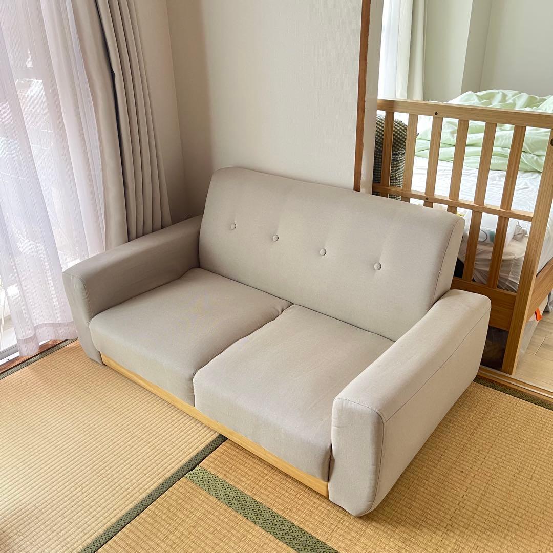 【明日処分のため最終値下げ】二人掛けソファ／コンパクトサイズ（幅130cm）