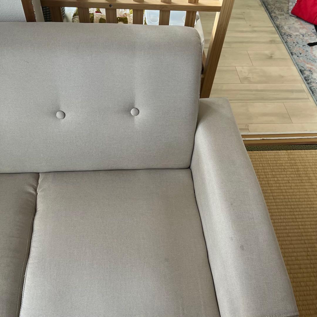 【明日処分のため最終値下げ】二人掛けソファ／コンパクトサイズ（幅130cm）