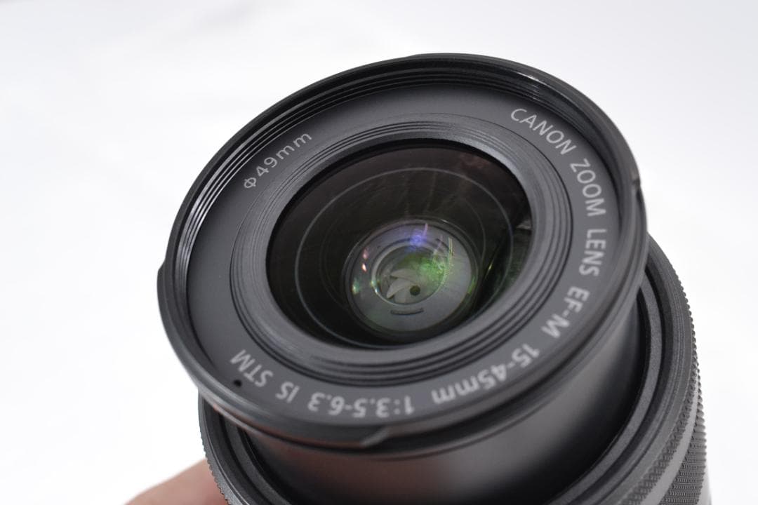 ■ 美品 ■ キャノン　Canon EOS Kiss M ホワイトレンズキット