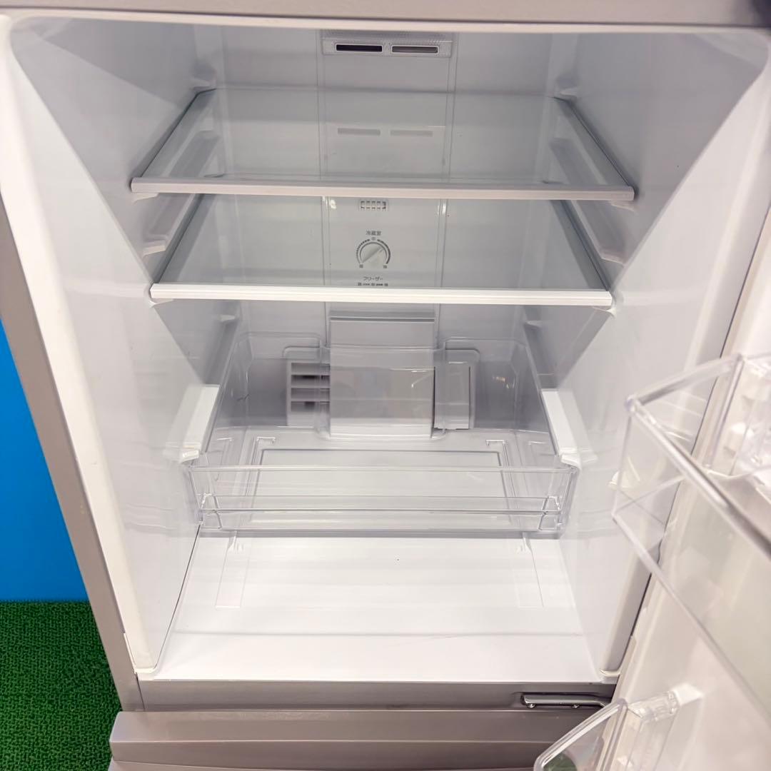 711 冷蔵庫　洗濯機　電子レンジ　３点セット　小型　一人暮らし　右開き　2ドア