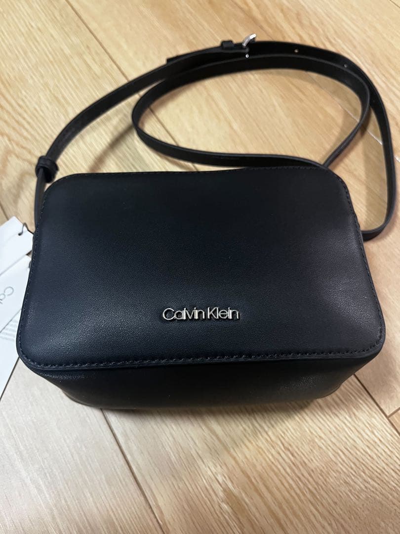   カルバンクライン ショルダーバッグ ブラック
