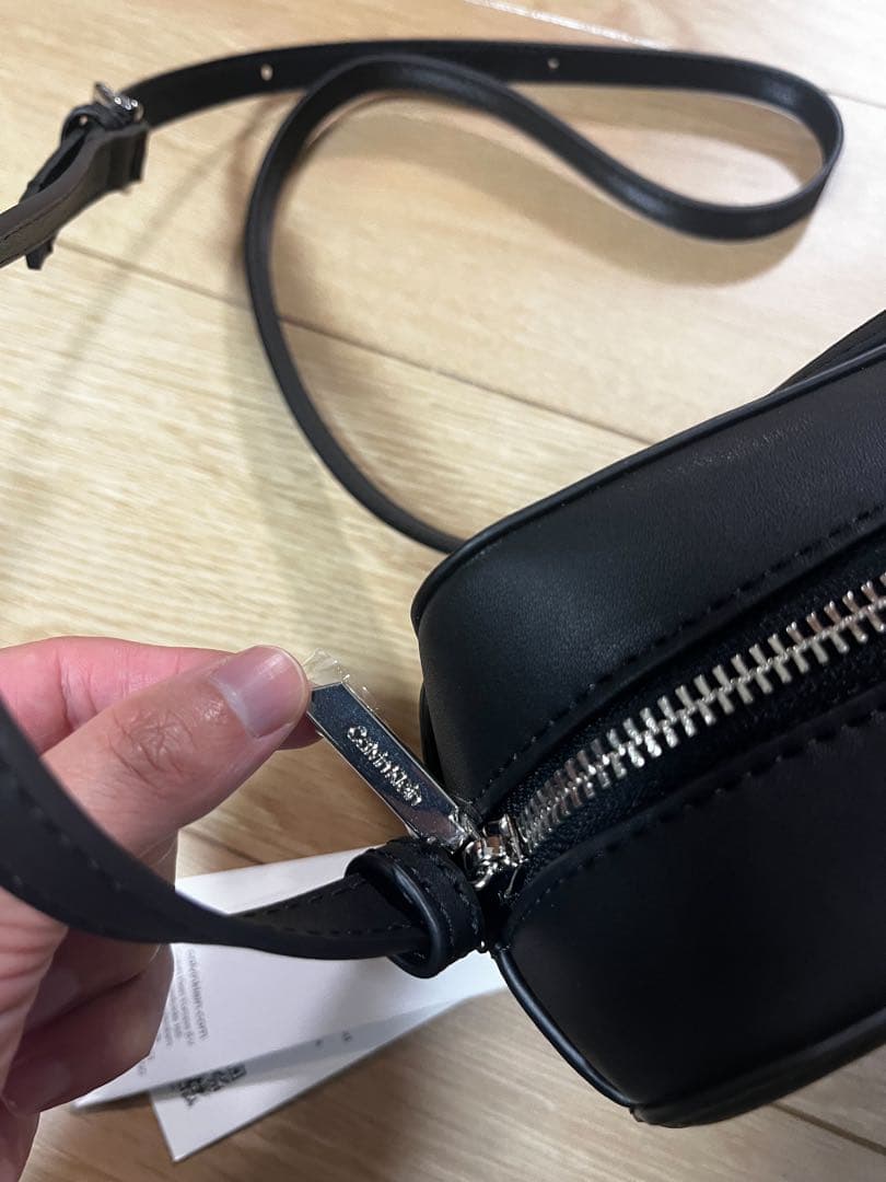   カルバンクライン ショルダーバッグ ブラック