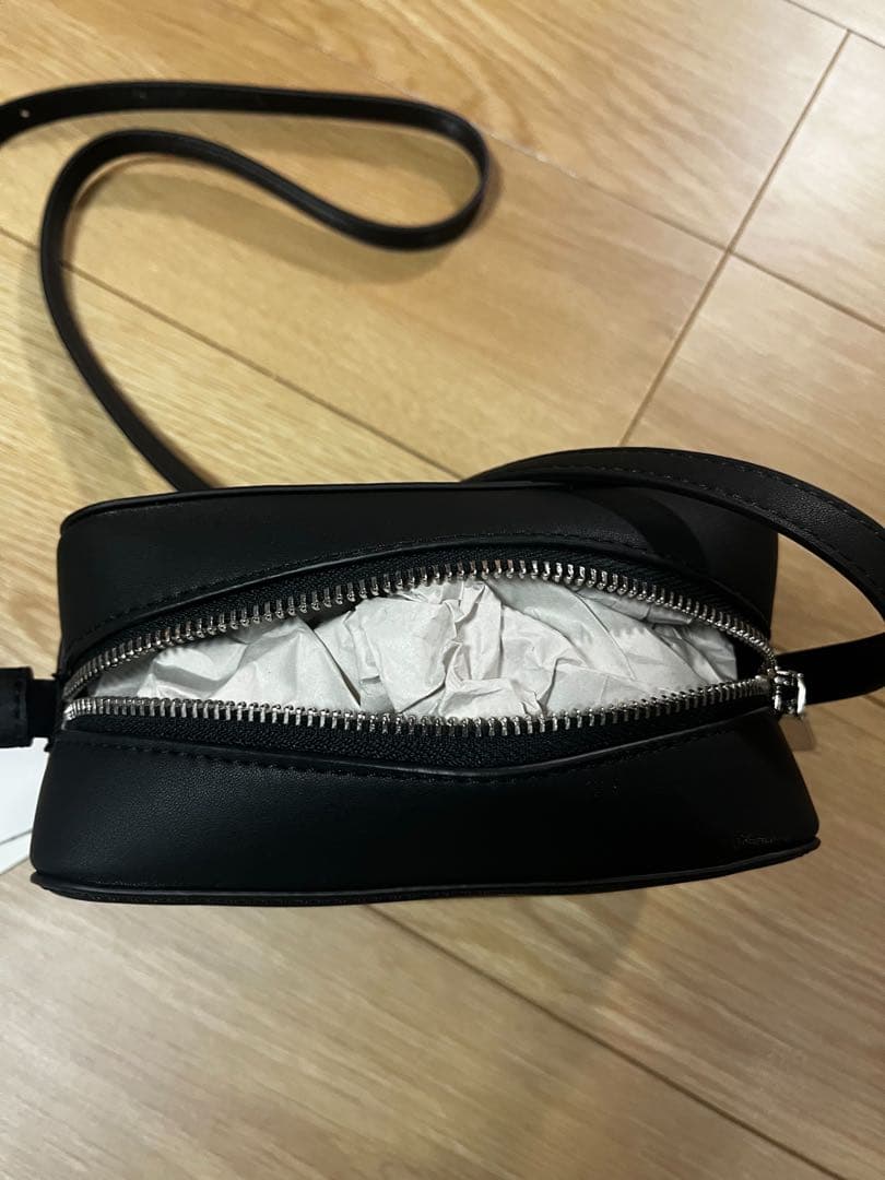   カルバンクライン ショルダーバッグ ブラック