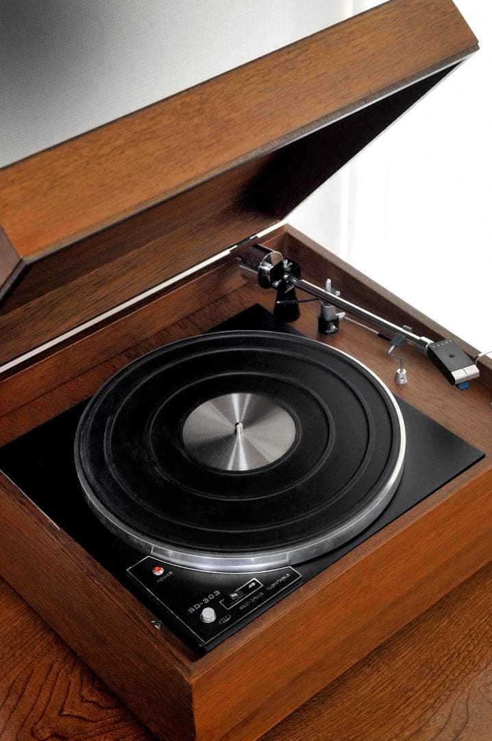 ★CEC BL-303 レコードプレーヤー専門メーカーがつくる本格がある♪