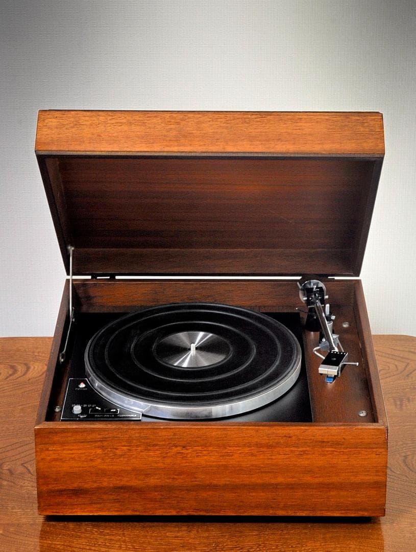 ★CEC BL-303 レコードプレーヤー専門メーカーがつくる本格がある♪