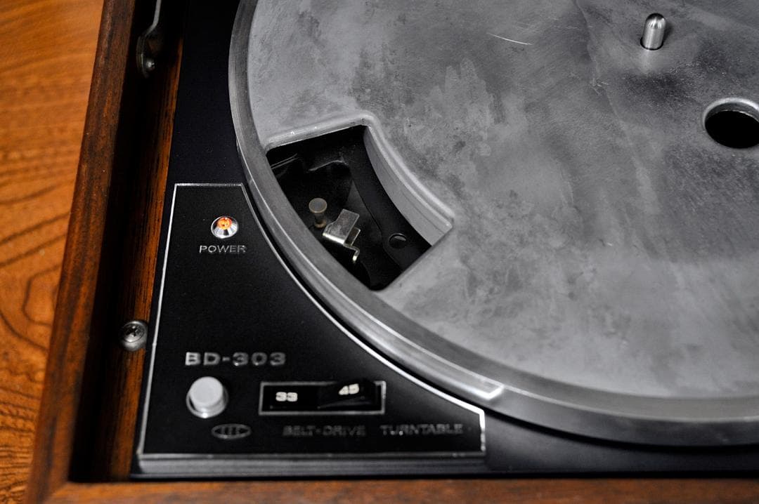 ★CEC BL-303 レコードプレーヤー専門メーカーがつくる本格がある♪