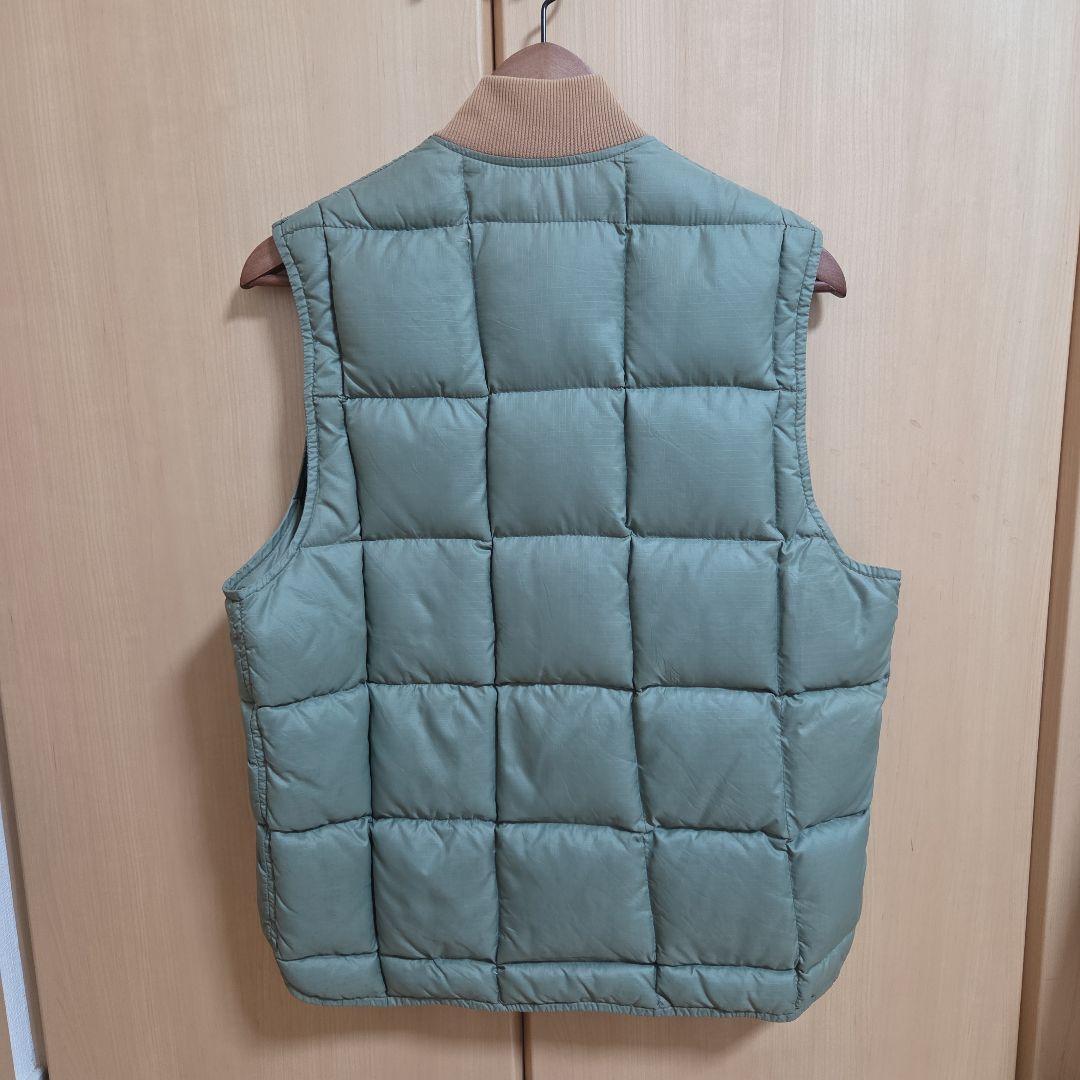 Eddie Bauer グリーン ダウンベスト　黒タグビンテージ