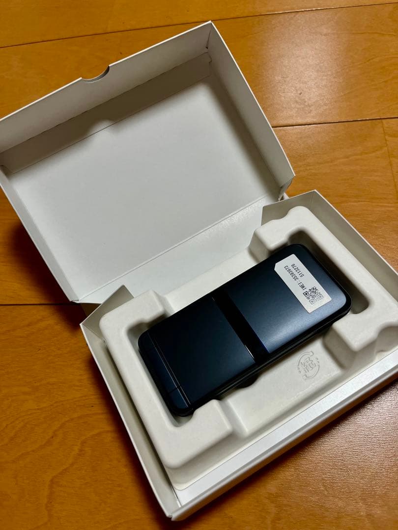 docomo DIGNO 携帯電話 KY-42C 本体 ブラック 新品 未使用品