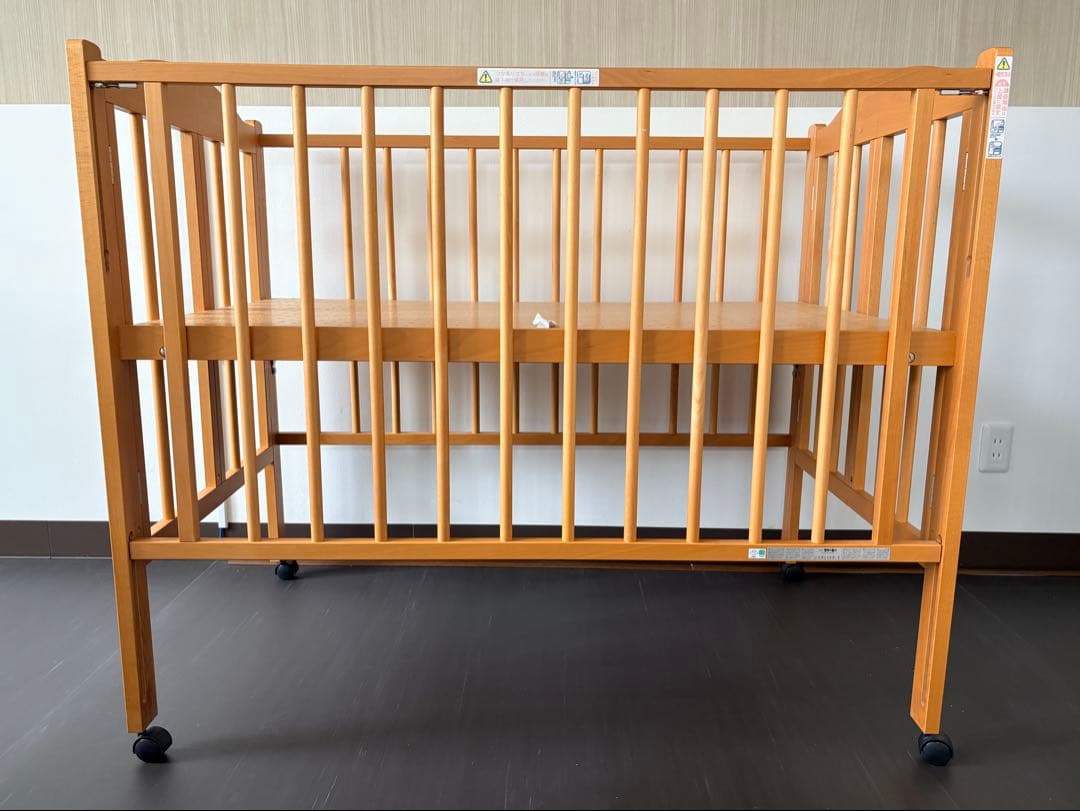 スリーピー木製ベビーベッド「ワンタッチハイベッドパル」