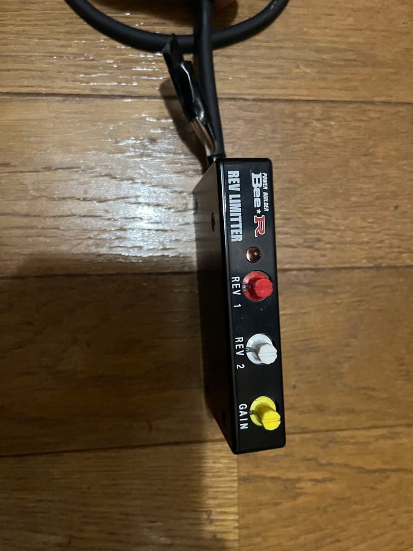 BeeR レブリミッター