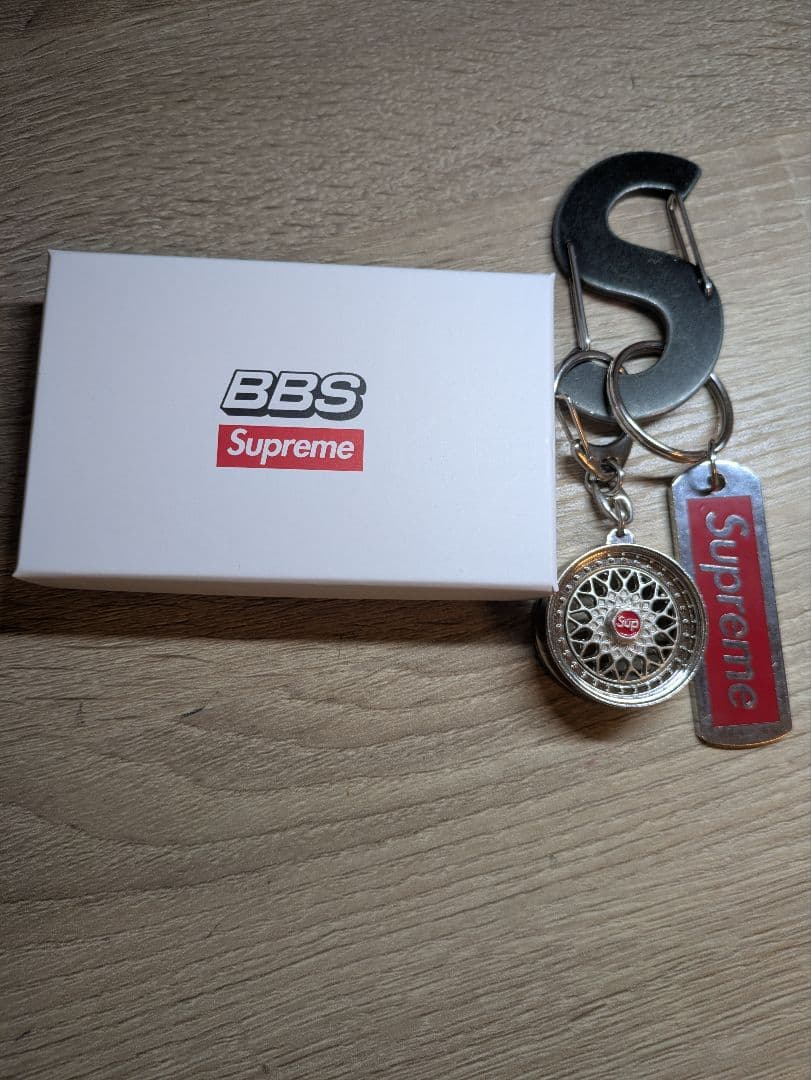 Supreme x BBS RS Rim Keychain Nite Ize 等