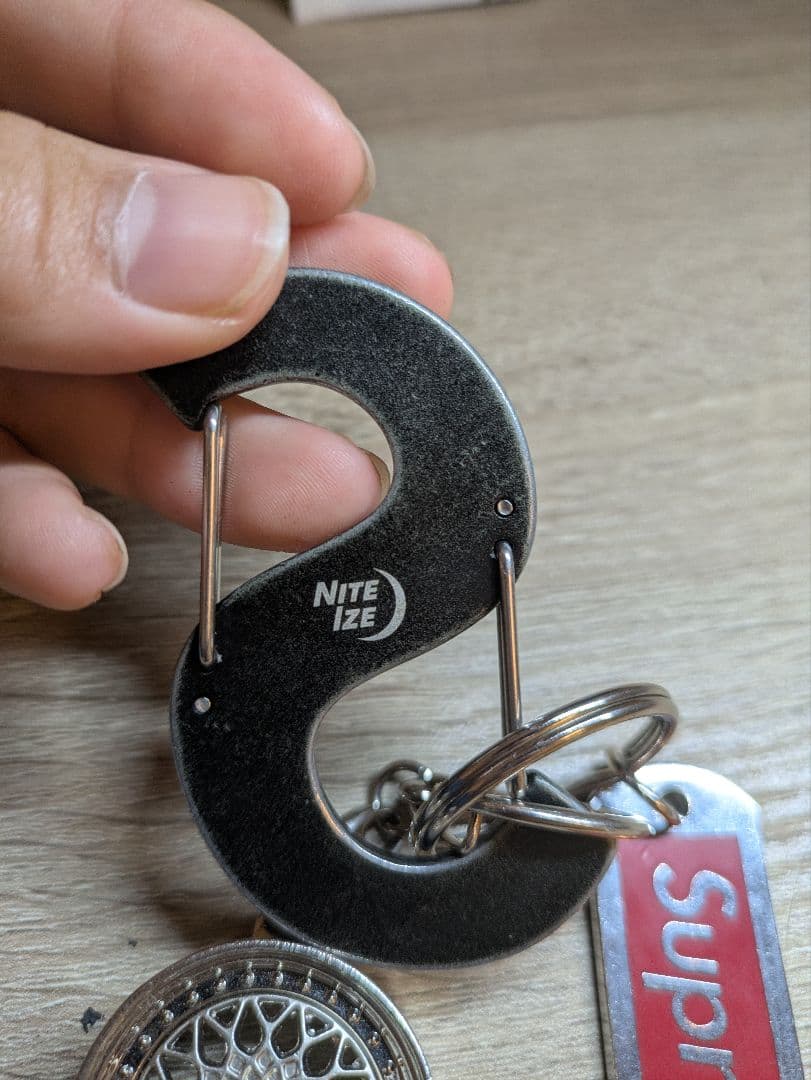 Supreme x BBS RS Rim Keychain Nite Ize 等