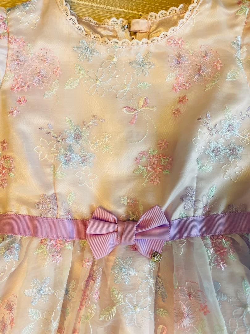 メゾピアノ　mezzo piano花柄ドレス パステルピンク 半袖 120cm