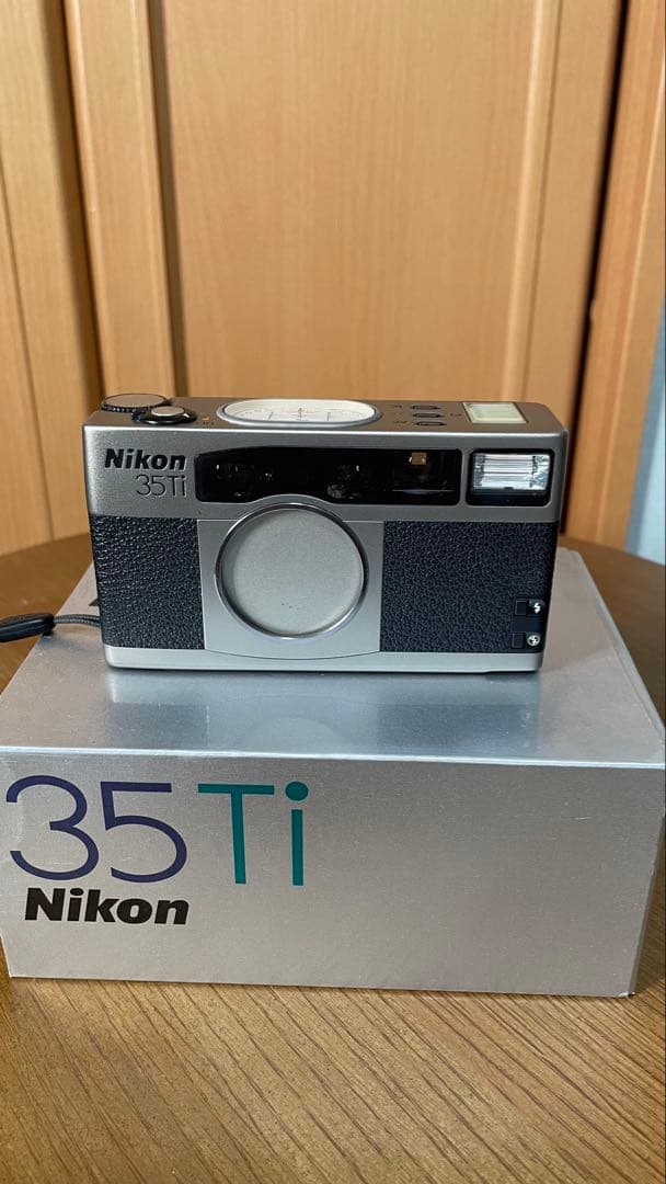 フィルムカメラ Nikon 35Ti
