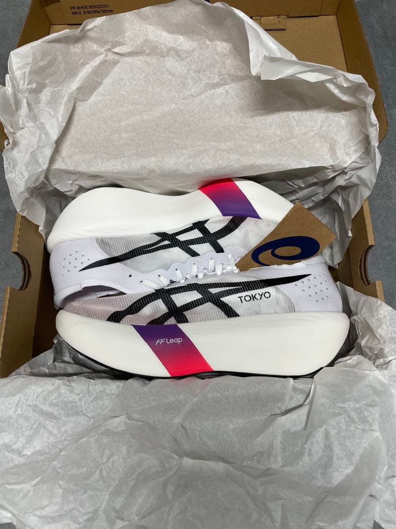 asics メタスピードレイ