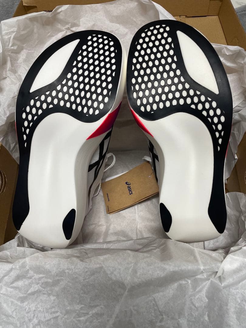 asics メタスピードレイ