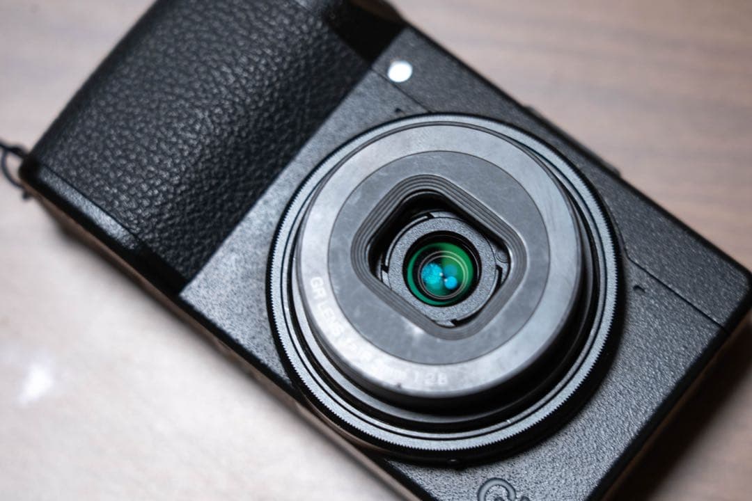 【美品】RICOH GR III｜付属品多数｜多言語対応（国際版）