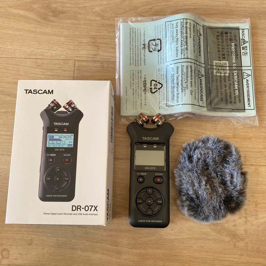 TASCAM DR-07X ハンディーレコーダー