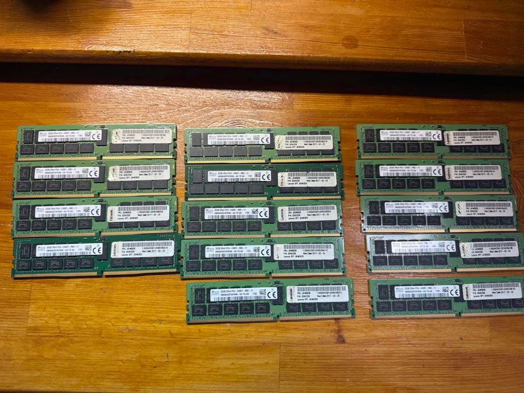 【バラ売り可】32GB DDR4 2400MHz メモリ　14枚セット