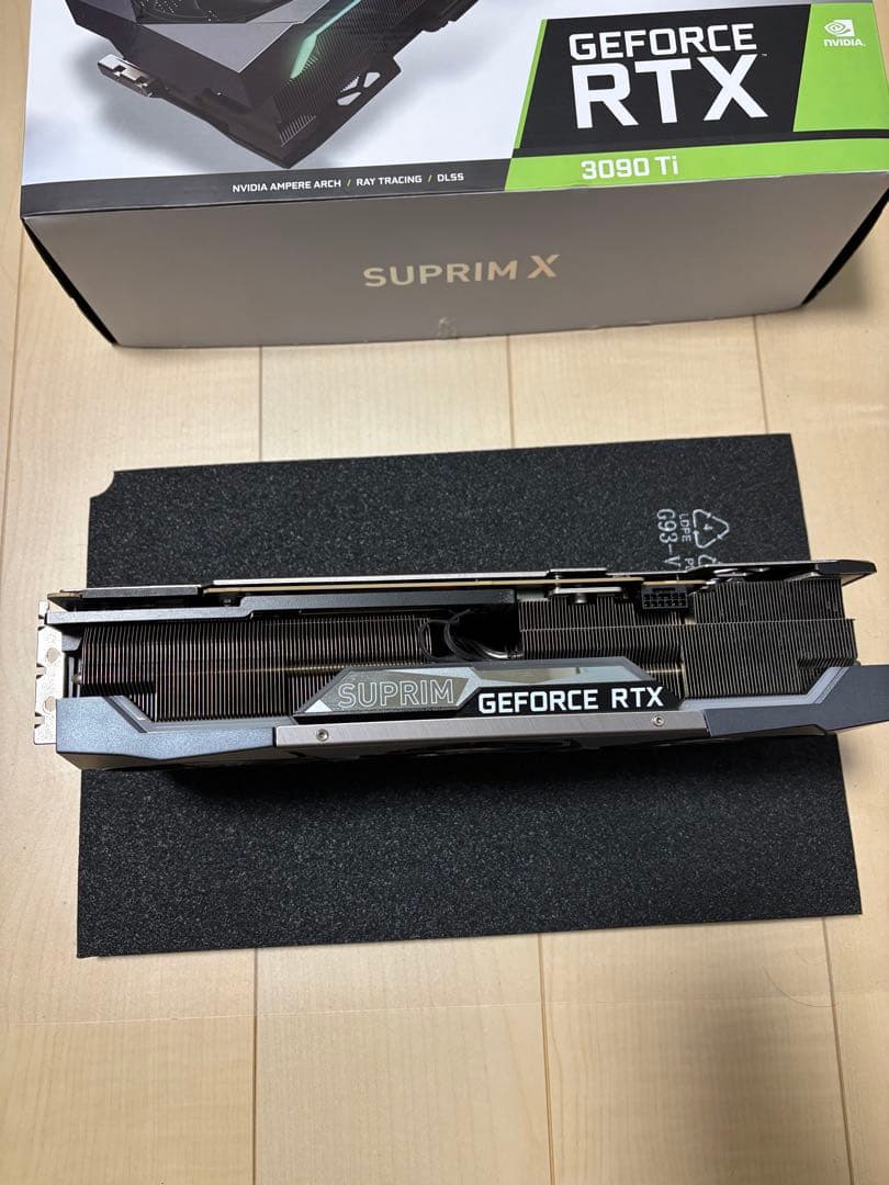 グラフィックボード・グラボ・ビデオカード GeForce RTX 3090 Ti MSI SUPRIM X 24 GB
