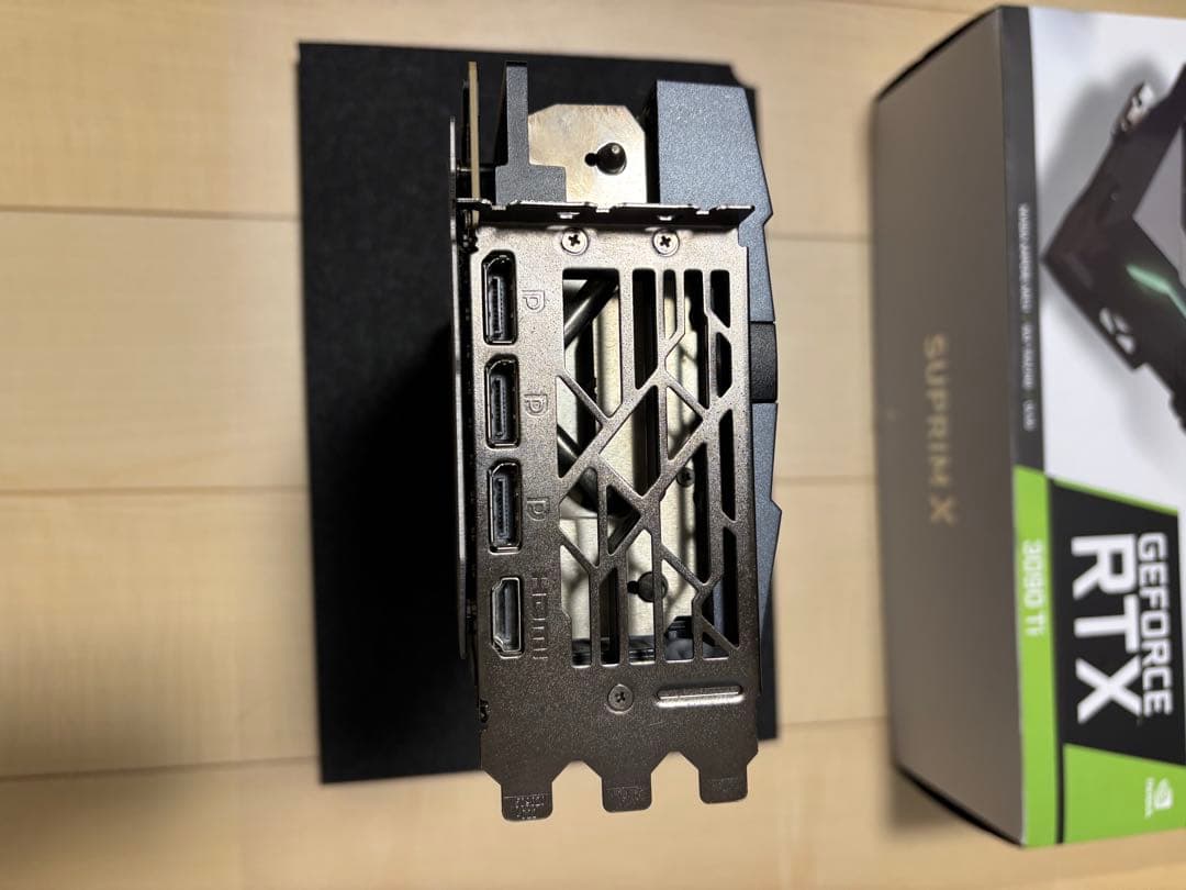 グラフィックボード・グラボ・ビデオカード GeForce RTX 3090 Ti MSI SUPRIM X 24 GB