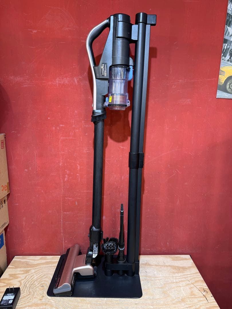 【スタンド付き】 HITACHI 掃除機 ラクかる軽量 PV-BHL2000J