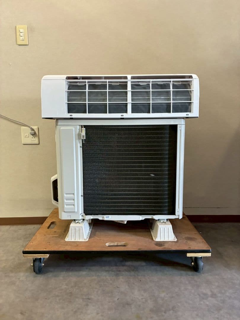 2088 アイリスオーヤマ【IKF-221G】2020年製 6畳 エアコン 中古