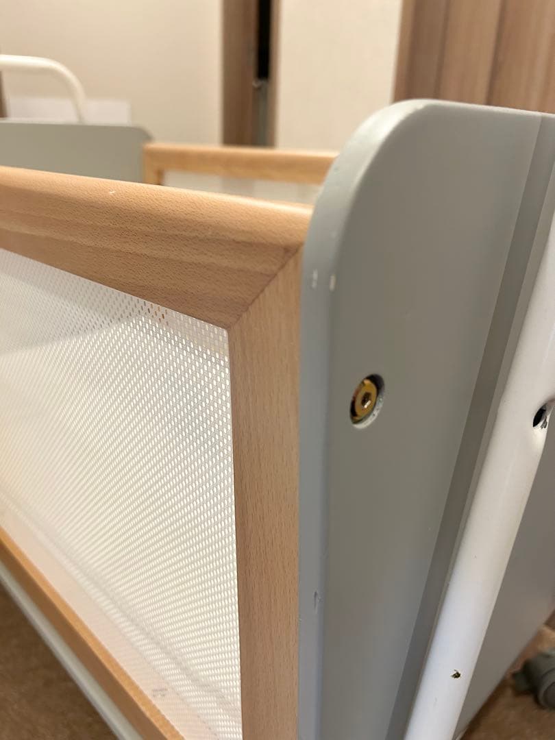 大和屋　リリワゴン2 グレー　ベビーベッド　コンパクト