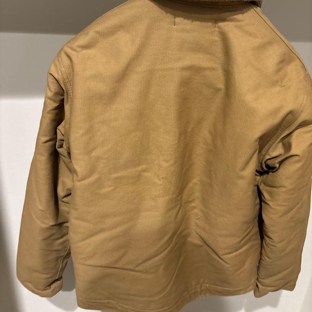 USNロゴ付きベージュミリタリージャケット
